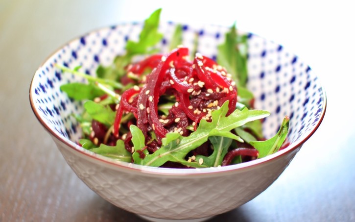 Rote-Bete-Salat mit Orangendressing › veggie paleo